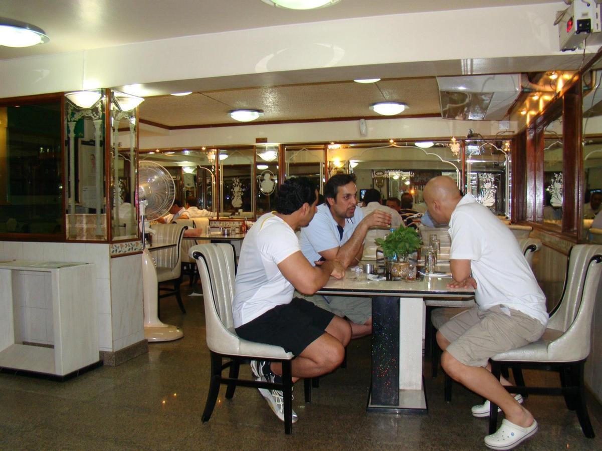 Iraqi Hotel Makkasan Exteriér fotografie